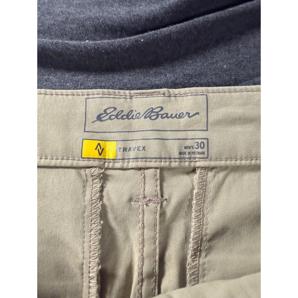 Eddie Bauer Travex Mens Khaki Tan Cargo Shorts Size 30 Hiking Outdoor Casual - Picture 3 of 6